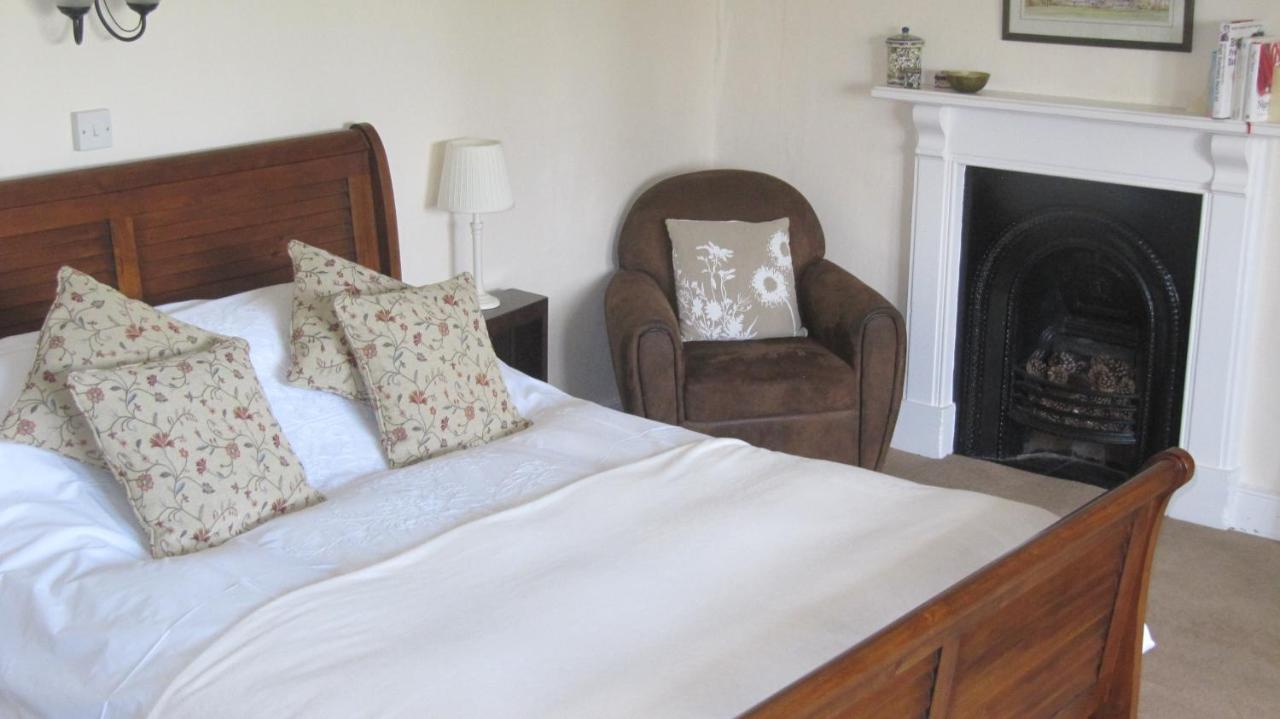 Seymours Court Bed and Breakfast Beckington Exteriör bild